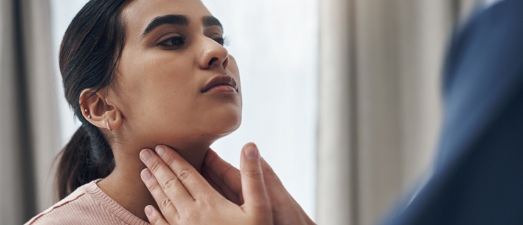 What are the symptoms of thyroid problems