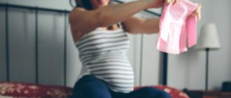 what to pack in your maternity bag