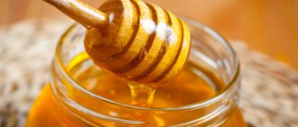 罐的蜂蜜