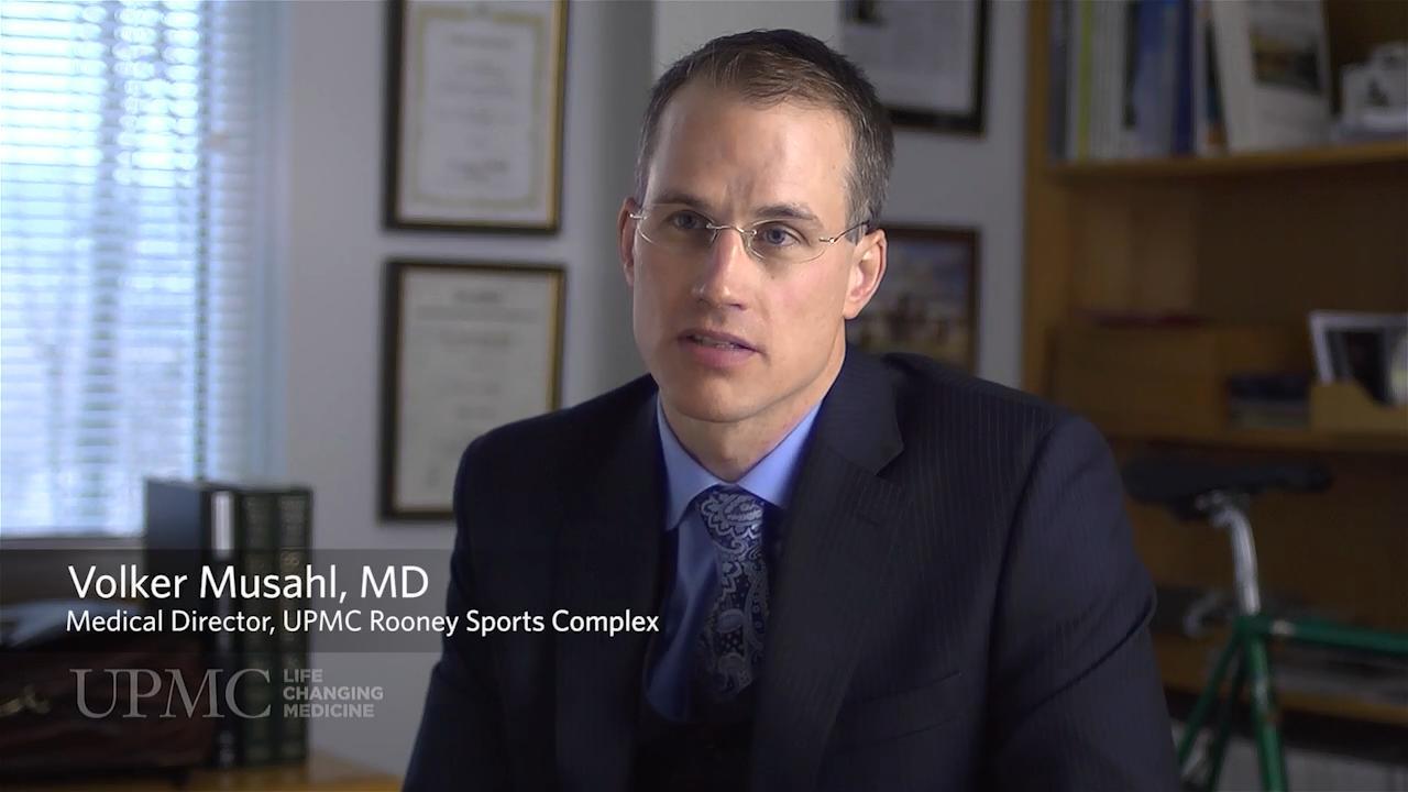 Learn about the key indicators and treatment options for "Little League elbow" from Volker Musahl, MD, medical director of UPMC Rooney Sports Complex.