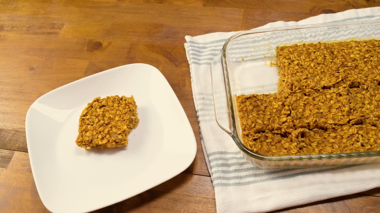 Warm up with this autumn-inspired oatmeal dish. Learn how to make baked pumpkin pie oatmeal.