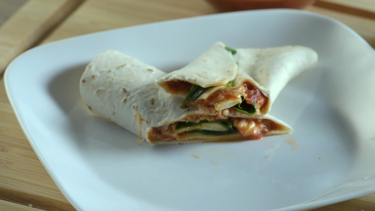 Learn how to make a healthy and simple Tortilizza .