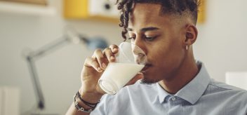 The Best Milk to Aid Weight Loss and Management